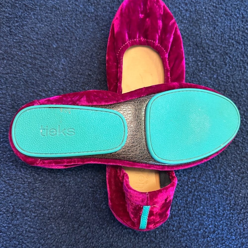 “Tyrian” Royal Purple velvet Tieks
#gameofthrones